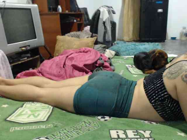 Bunnynasty888 webcam