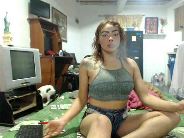 Bunnynasty888 webcam