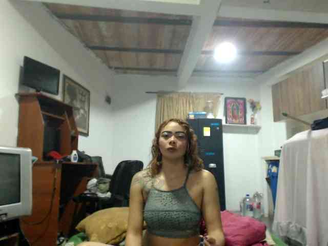 Bunnynasty888 webcam