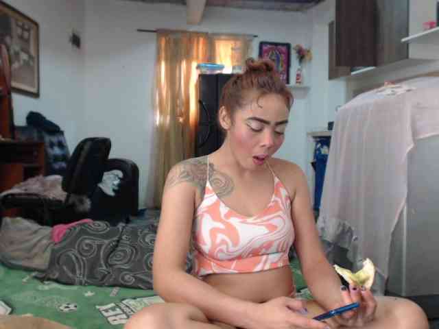 Bunnynasty888 webcam