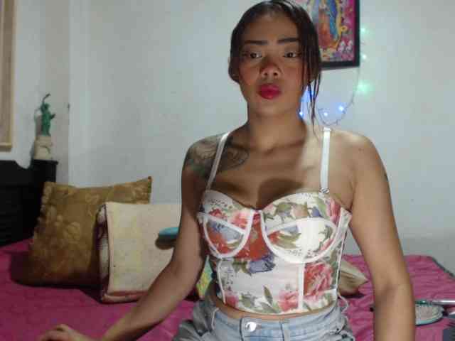 Bunnynasty888 webcam