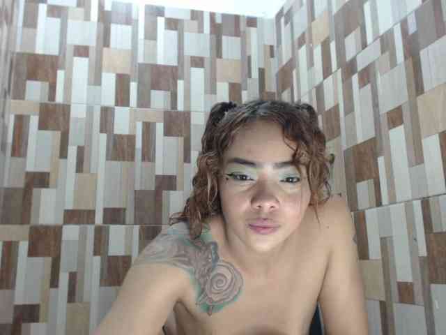 Bunnynasty888 webcam