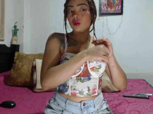 Bunnynasty888 webcam