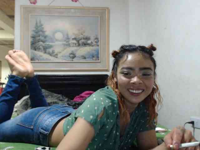 Bunnynasty888 webcam