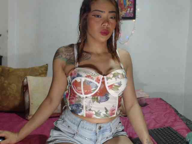 Bunnynasty888 webcam