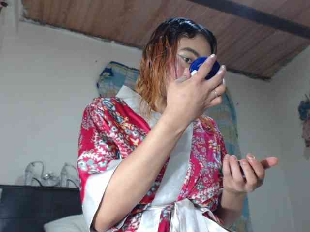 Bunnynasty888 webcam