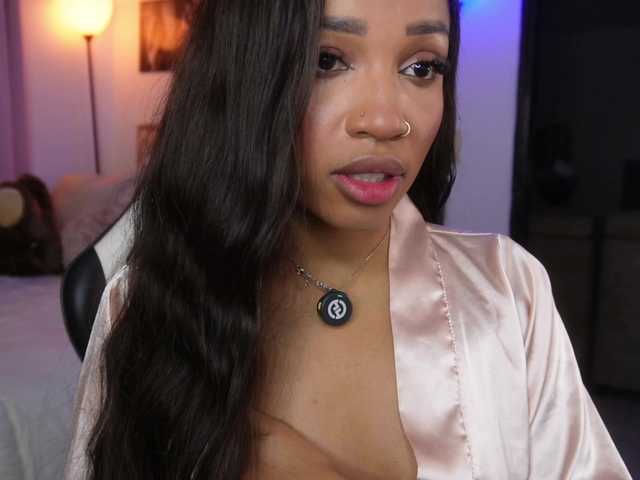 Eimi-space's BongaCams show and profile