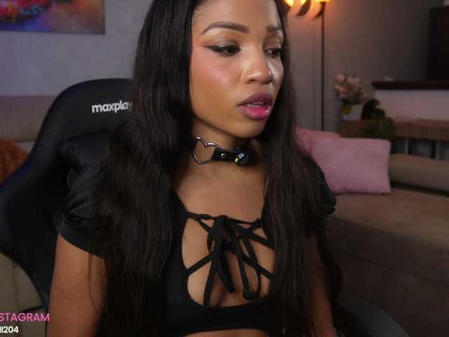 Eimi-space's BongaCams show and profile