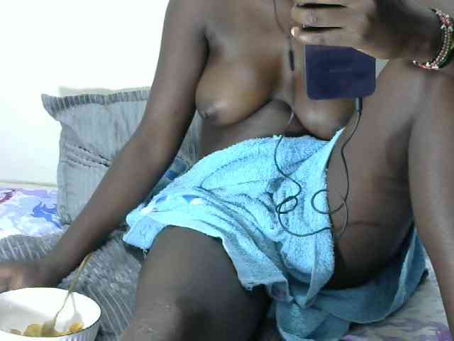 MistressMocha webcam