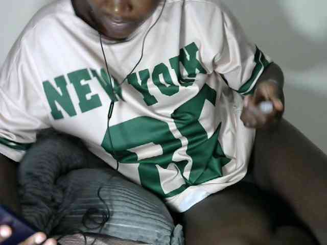 MistressMocha webcam