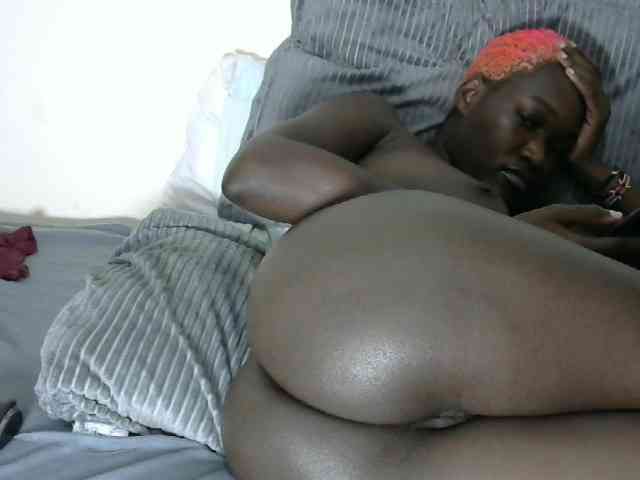 MistressMocha webcam