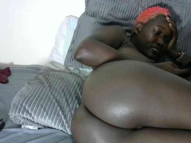 MistressMocha webcam