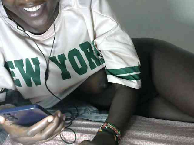 MistressMocha webcam