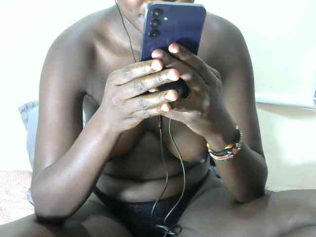 MistressMocha webcam