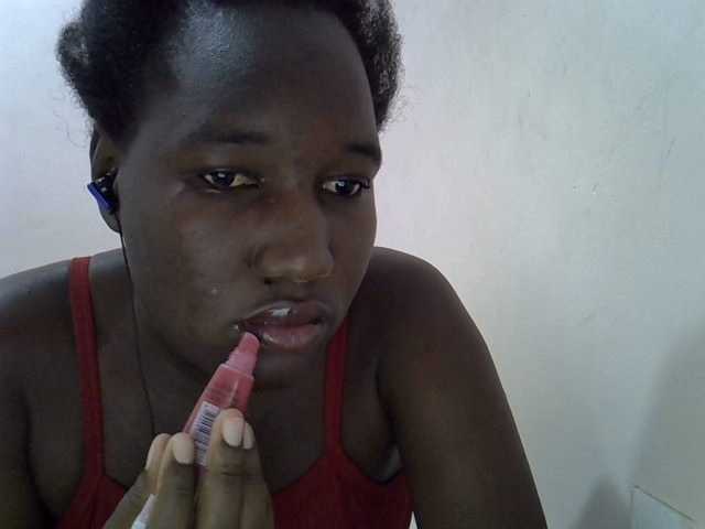 sweet-saffron Live Cam and Statistics on UnifiedCams