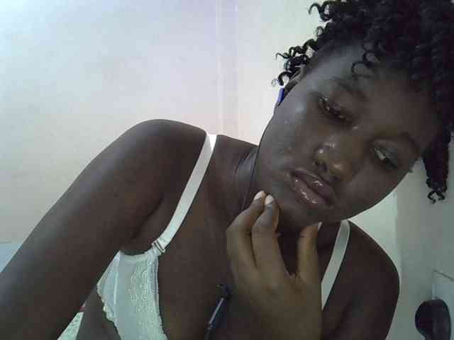 sweet-saffron webcam