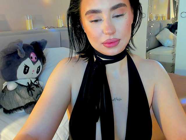 Lia-May's BongaCams show and profile