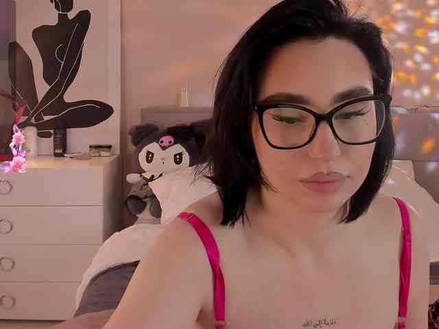 Lia-May webcam