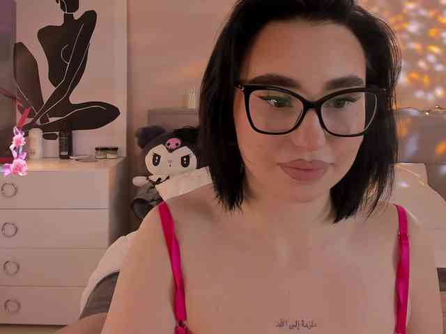 Lia-May webcam