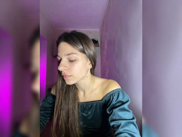 Vesta22 – webcam model profile photo