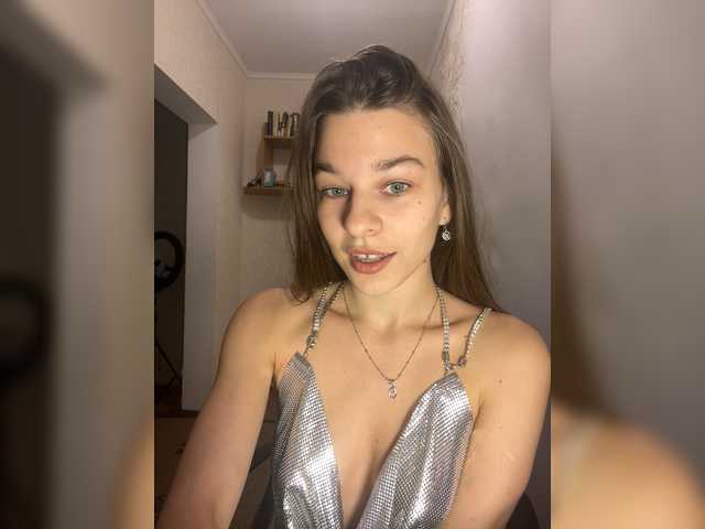 Vesta22 from BongaCams