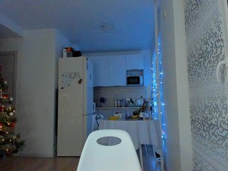 AkylinaGold Porn Show