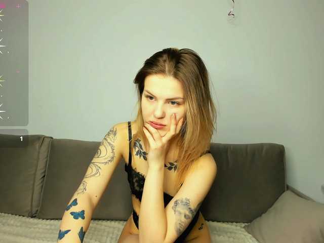 AkylinaGold's BongaCams show and profile