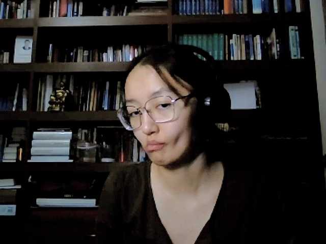 MellieTormey's BongaCams show and profile