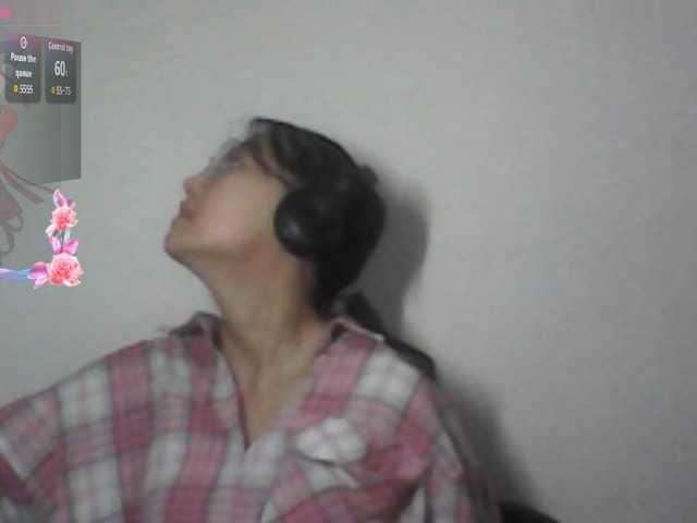 MellieTormey's BongaCams show and profile