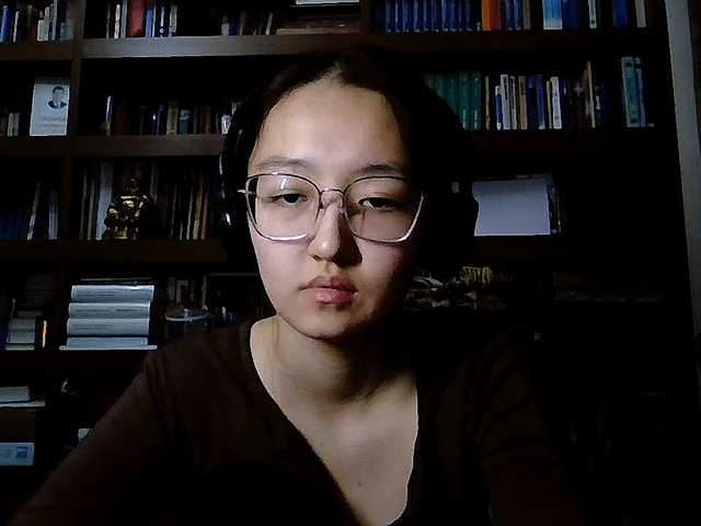 MellieTormey's BongaCams show and profile