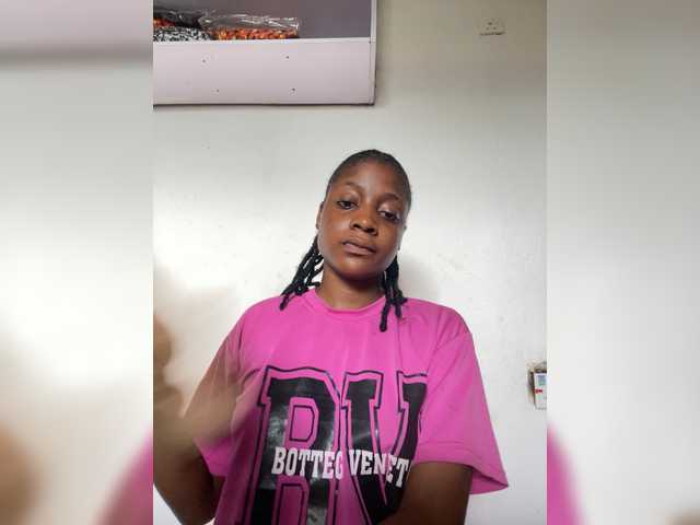 Privatedidi webcam bongacams model stream image