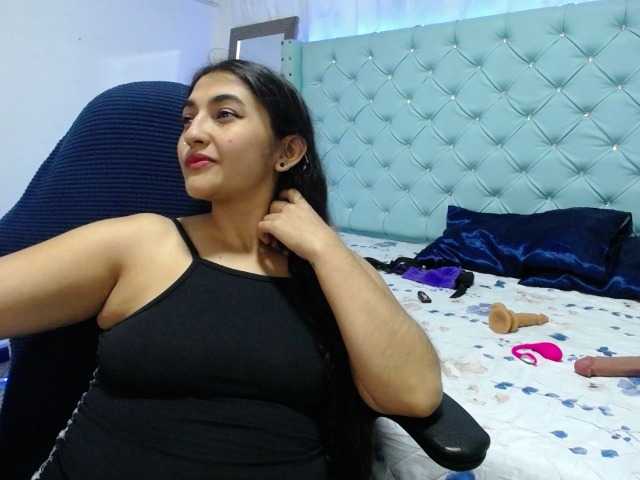 yuliet-latin69 Live Cam on BongaCams and RICams