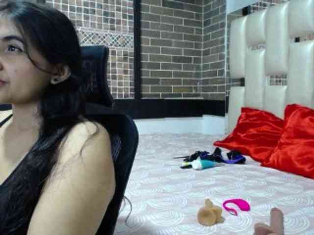 yuliet-latin69 webcam