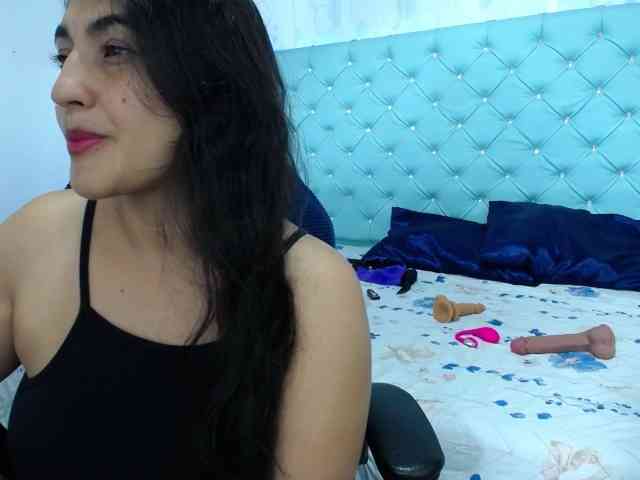 yuliet-latin69 webcam