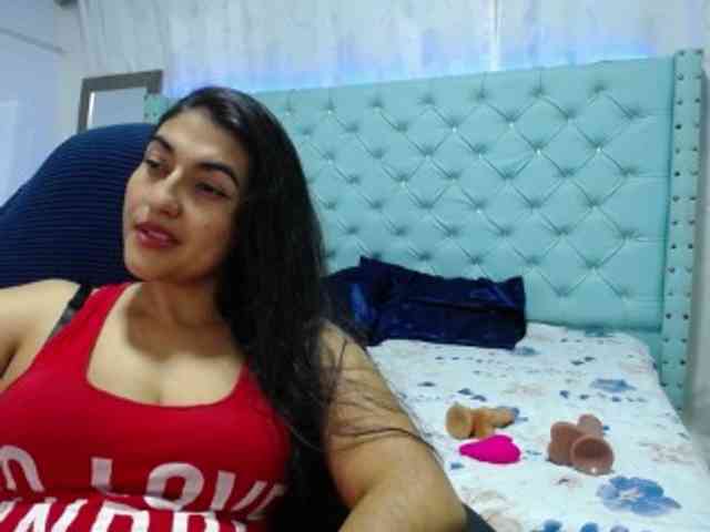 yuliet-latin69 webcam