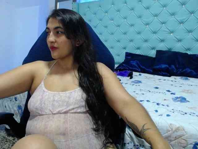 yuliet-latin69 webcam