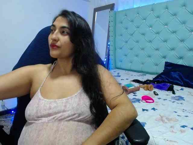 yuliet-latin69 webcam