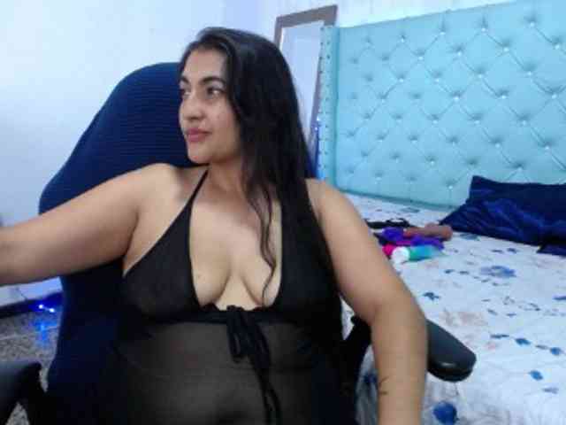 yuliet-latin69 webcam