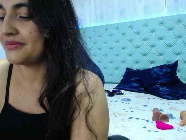 yuliet-latin69 webcam