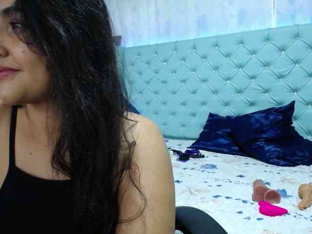 yuliet-latin69 webcam