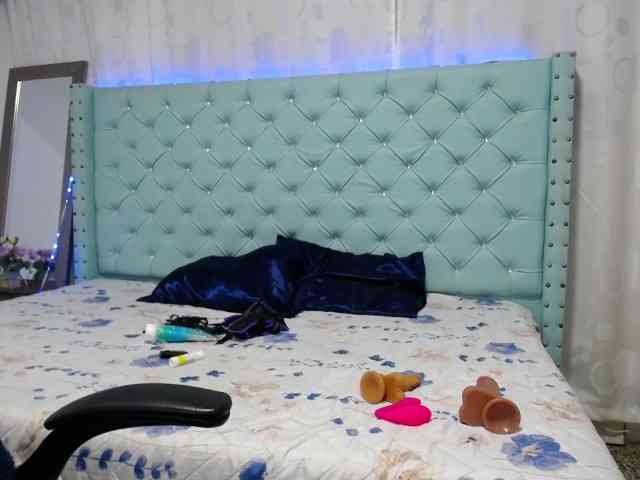 yuliet-latin69 webcam