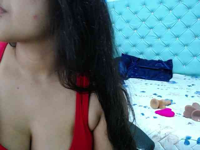 yuliet-latin69 webcam