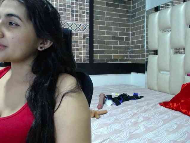 yuliet-latin69 webcam