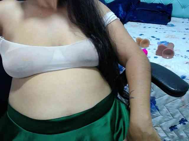 yuliet-latin69 webcam