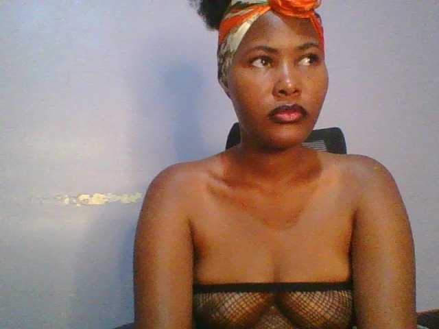 Pretty-thalia1 webcam