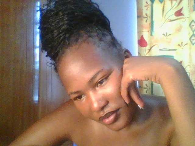 Pretty-thalia1 webcam