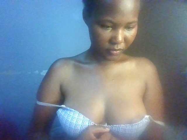  Pretty-thalia1 chat room