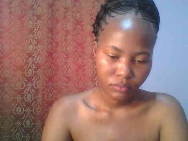 Pretty-thalia1 webcam