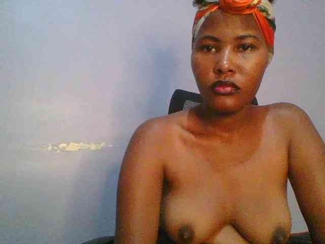 private live webcam Pretty-thalia1