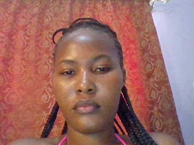 Pretty-thalia1 webcam